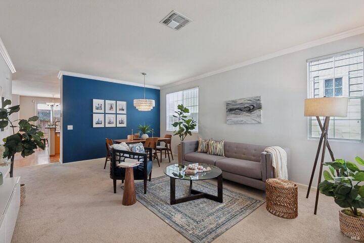 Property Photo:  925 Aussie Avenue  CA 95407 