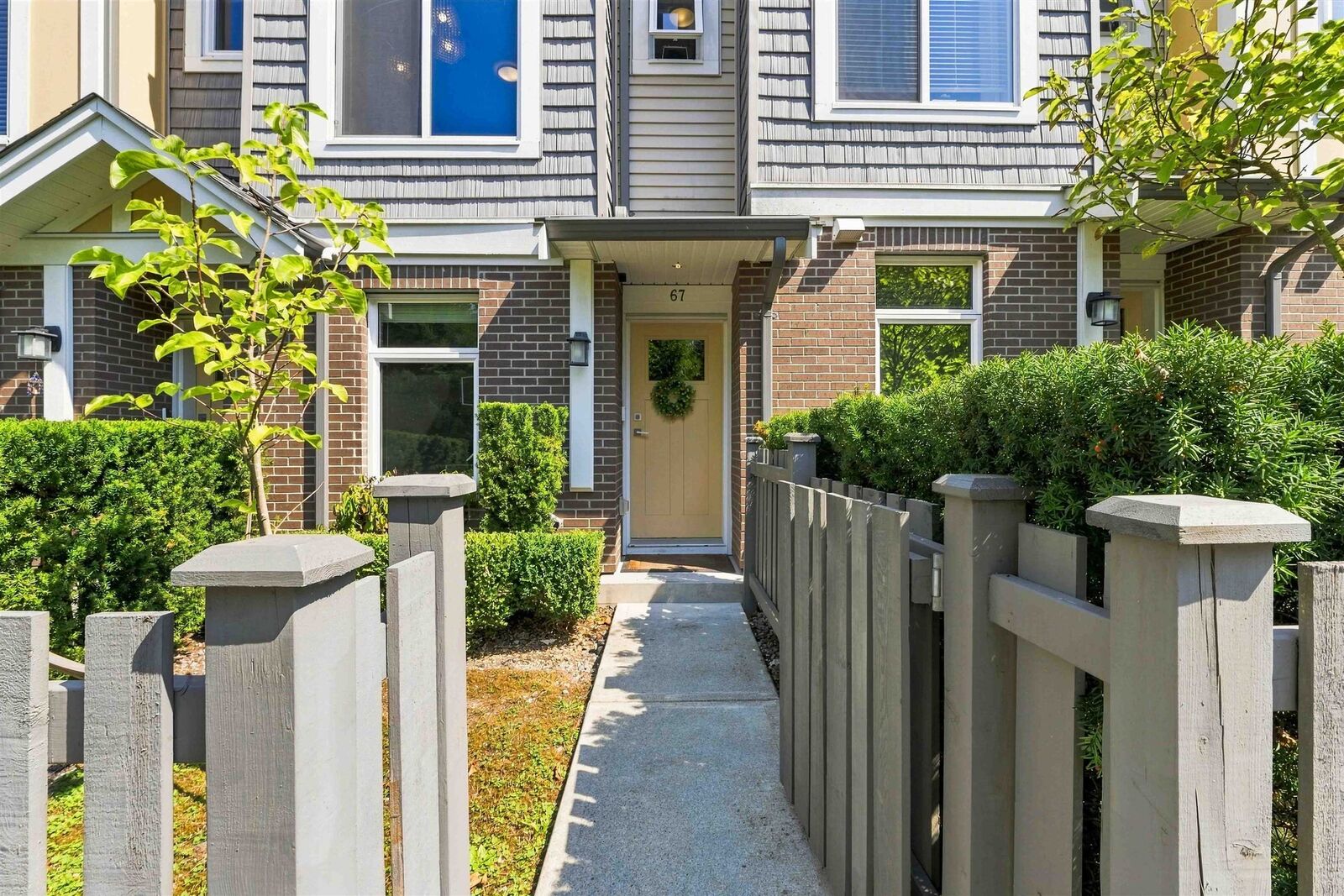 Property Photo: 9718 161A Street 67 BC V4N 6S7