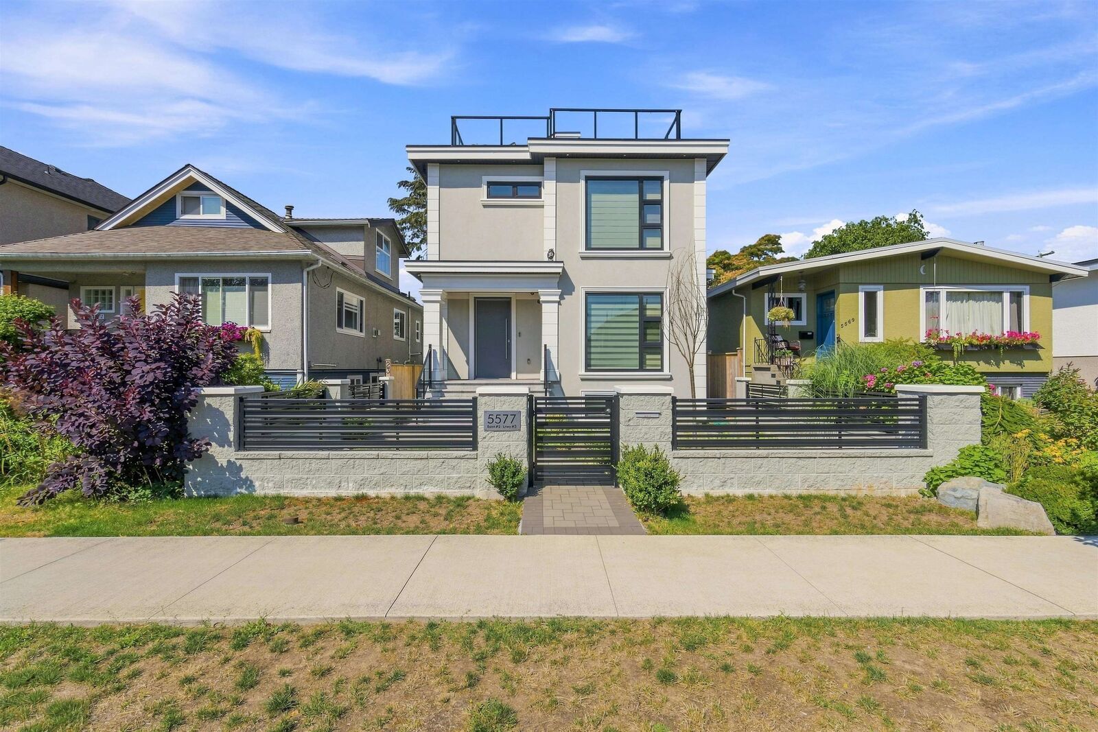 Property Photo: 5577 Inverness Street BC V5W 3P4