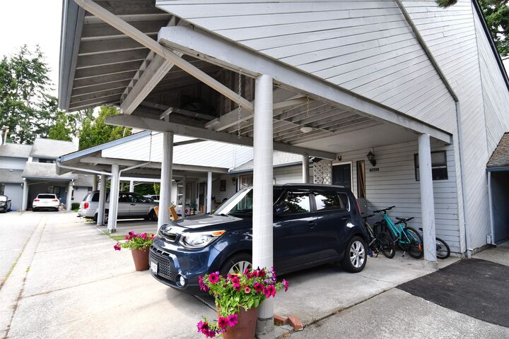 Property Photo: 15855 Alder Place BC V4A 5J1