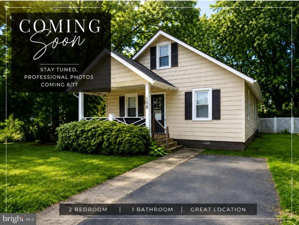 Property Photo:  108 Oak Street  VA 22401 