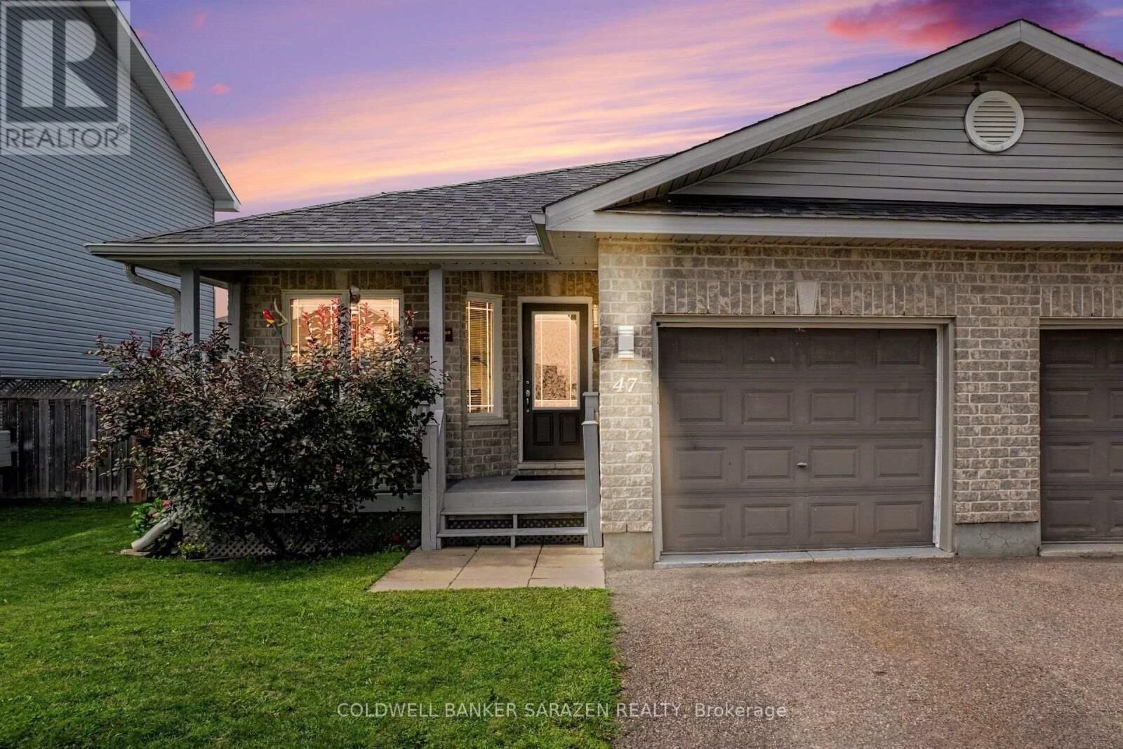 Property Photo:  47 Verona Drive  ON K7S 0C4 