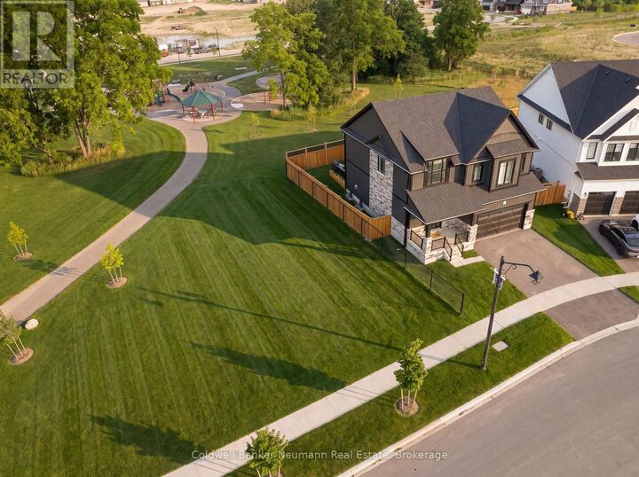 Property Photo:  108 Haylock Avenue  ON N0B 1S0 