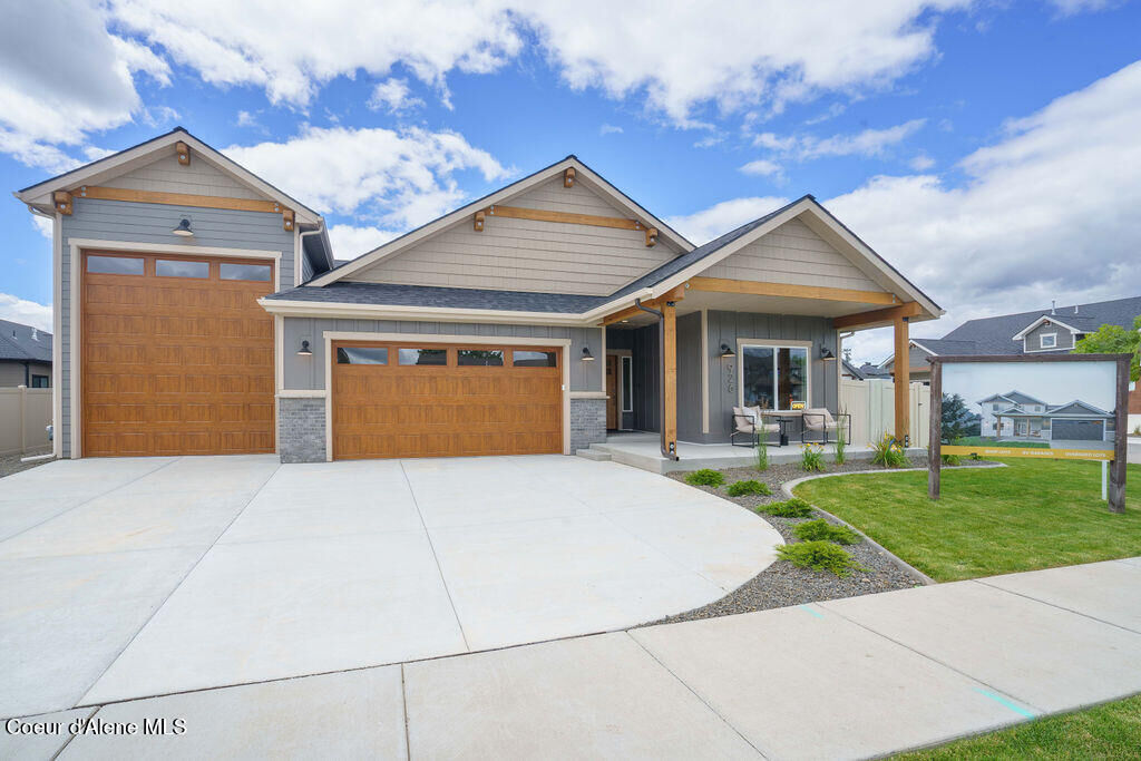 Property Photo:  1141 W Cordgrass Ave  ID 83854 