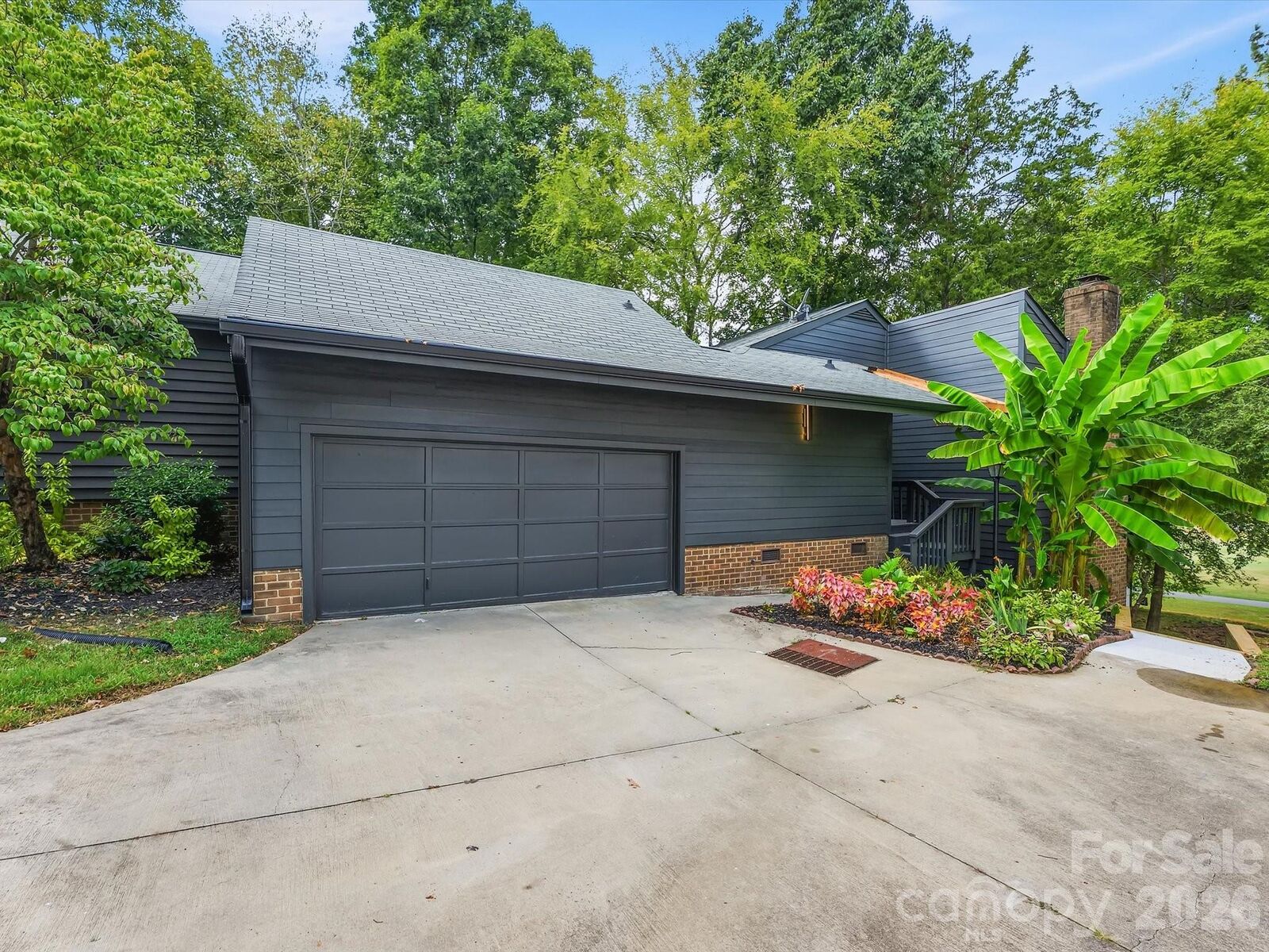 Property Photo:  8923 St Croix Lane  NC 28277 