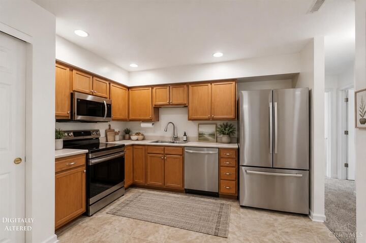 Property Photo: 3980 Olde Savannah Drive OH 45247