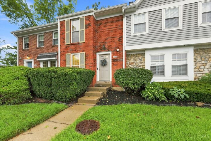 Property Photo:  10879 Lakehurst Court  OH 45242 