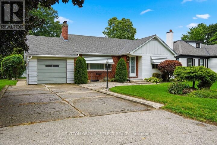 Property Photo: 40 David Street ON N6P 1B3