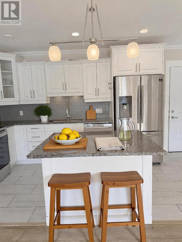 Property Photo: 210 Shakespeare Drive 108 PE C1B 4B7