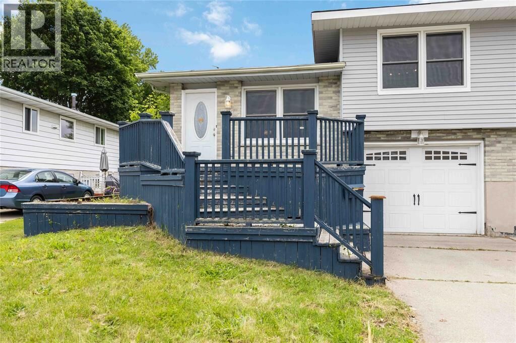 Property Photo: 226 Trudeau Drive ON N7S 4K6