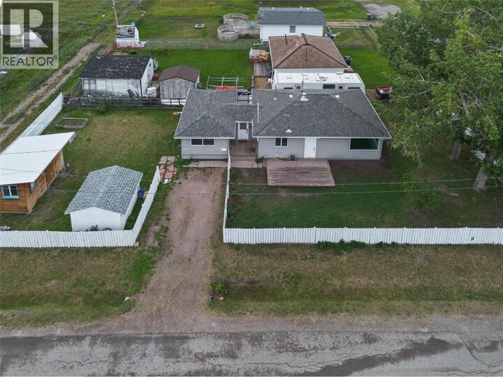 Property Photo:  9721 2 Street  BC V1G 3K8 