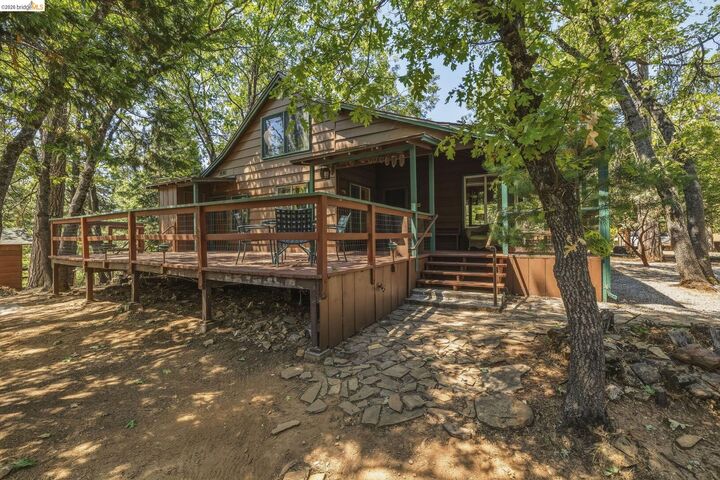 Property Photo:  16569 Estralita Dr  CA 95370 