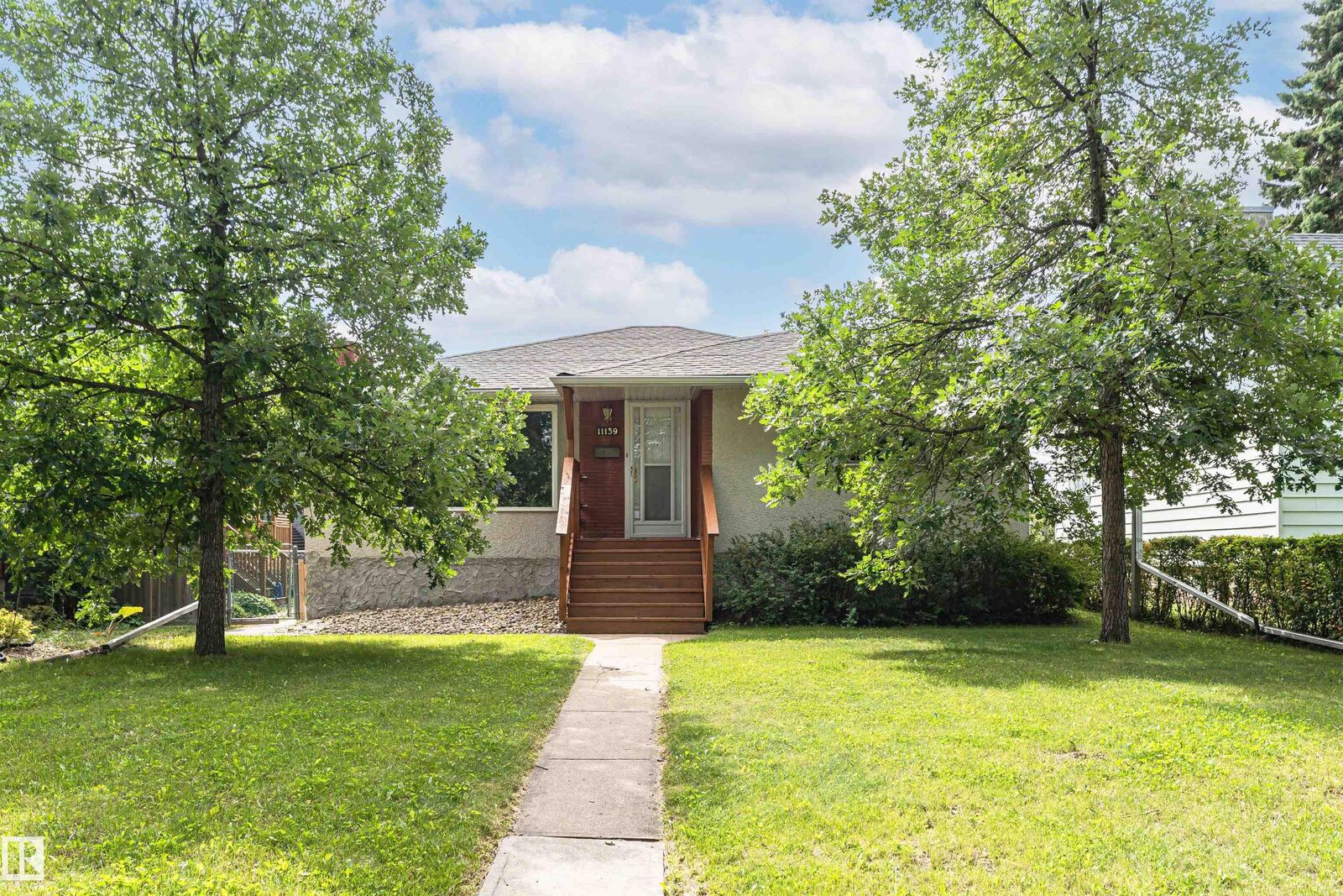 Property Photo:  11139 62 Avenue NW  AB T6H 1N3 