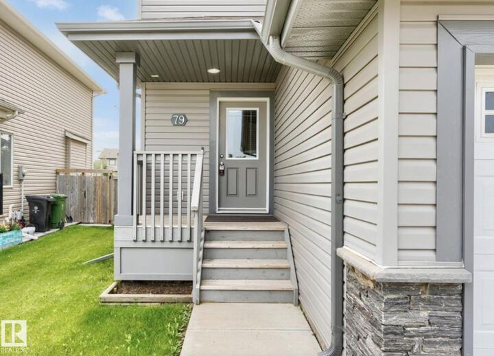 Property Photo: 79 Catalina Crest AB T8L 0K5