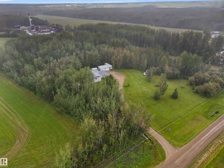 Property Photo: 49419 Rge Road 72 AB T7A 1R9