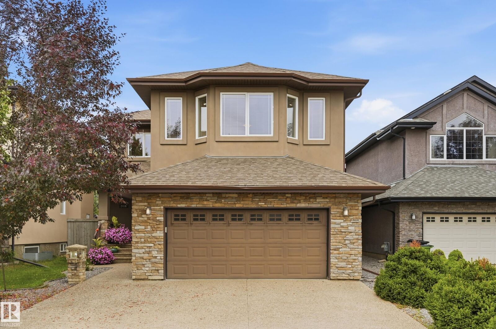 Property Photo: 2416 Warry Place SW AB T6W 0P1