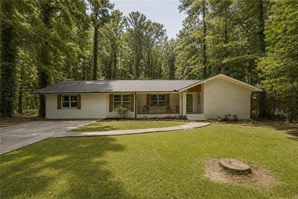 Property Photo:  4670 Kelden Circle  GA 30349 