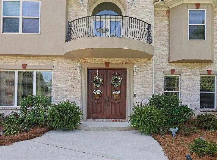 Property Photo: 53 Saint Ives Circle GA 30680