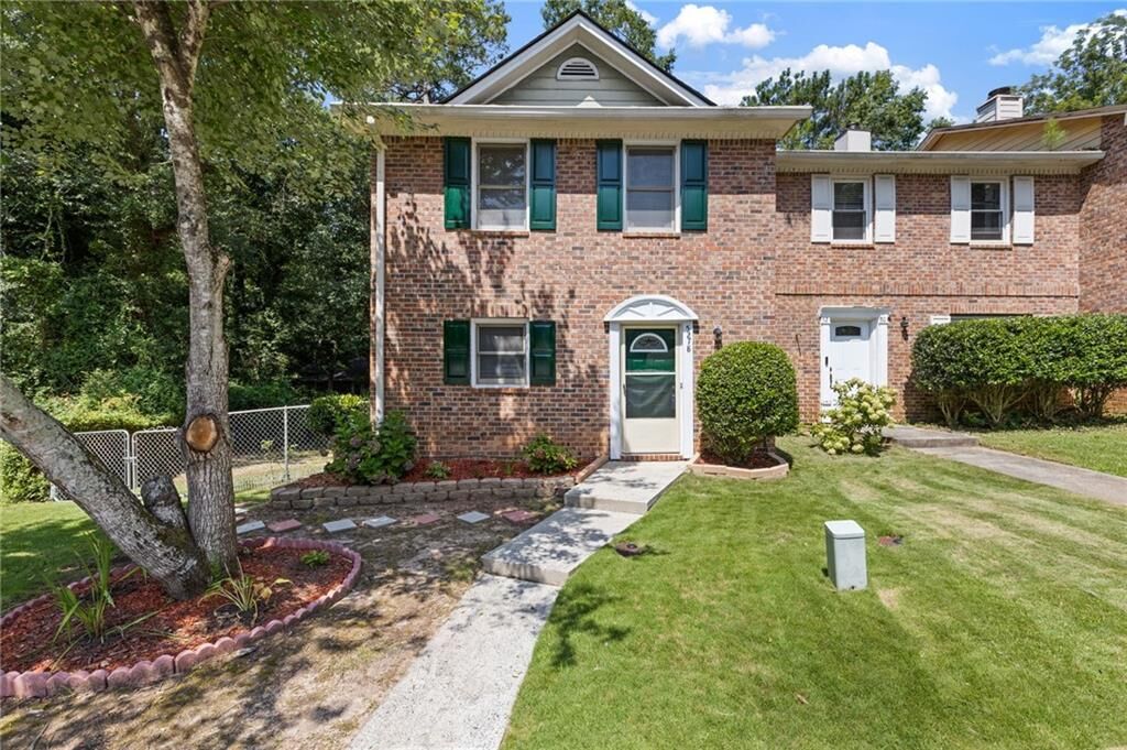 Property Photo: 5278 Oakridge Drive GA 30083