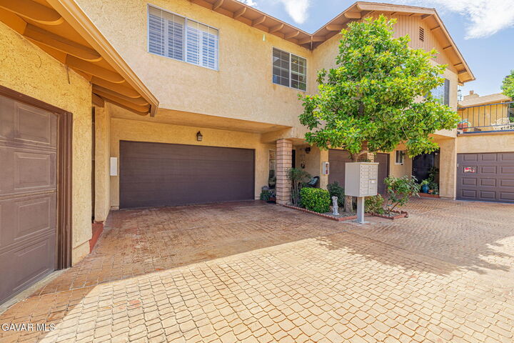 Property Photo: 39203 W 10th Street CA 93551