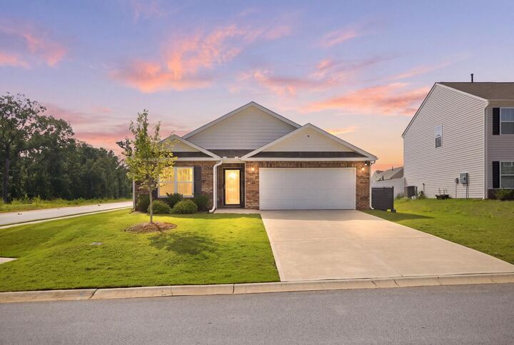 Property Photo:  101 Jasper Ct.  SC 29646 