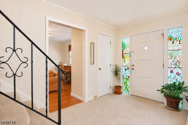 Property Photo:  7 Rosemont Ter  NJ 07052 