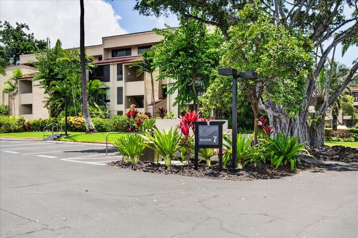 Property Photo: 78-6800 Alii Dr 7302 HI 96740