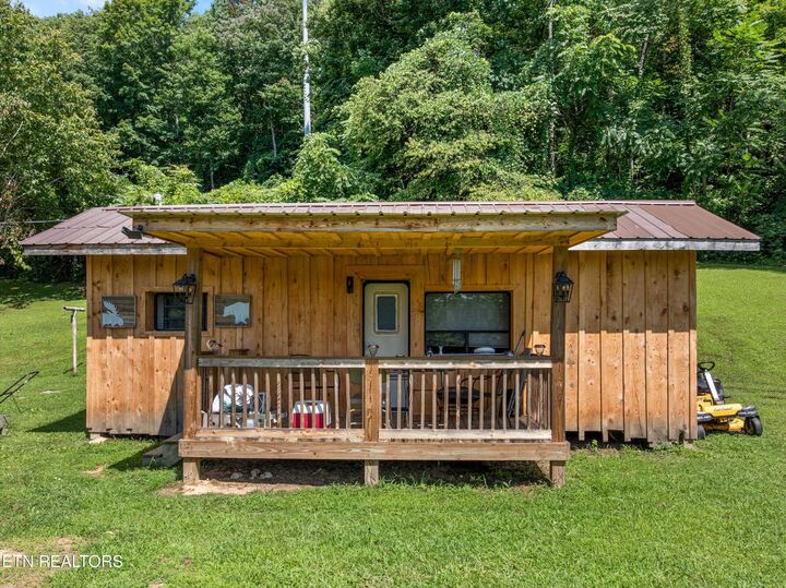 Property Photo:  212 Sunshine Circle  TN 37766 