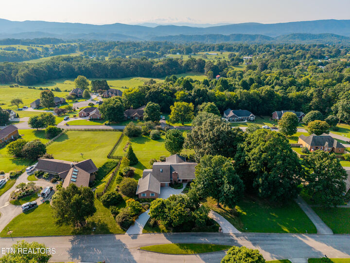 Property Photo: 128 N Panoscenic Drive TN 37803