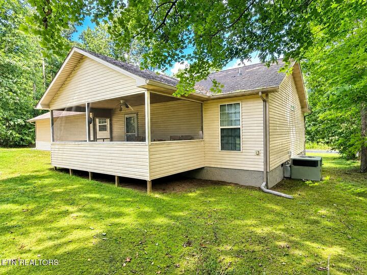 Property Photo:  4220 Chica Rd  TN 38572 