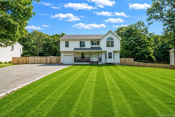Property Photo:  10 Cedar Lane  NY 11763 