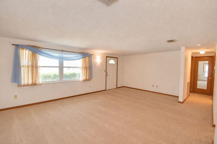 Property Photo: 2521 McCranie Place FL 33801