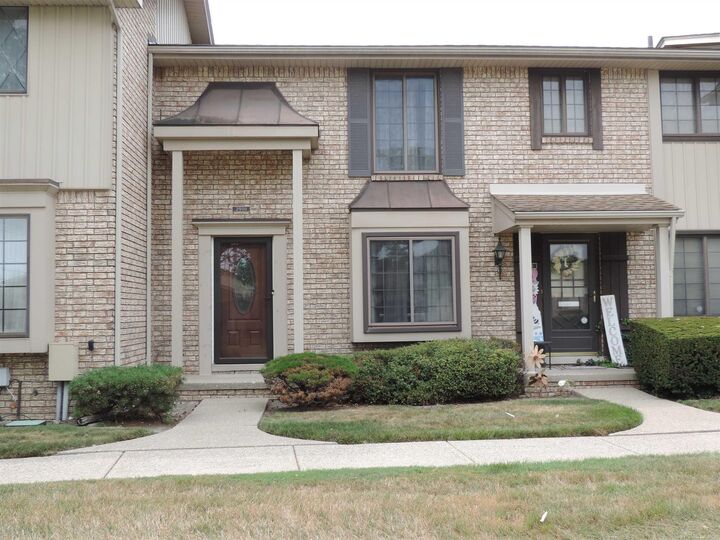 Property Photo: 29011 Scarborough Dr Drive MI 48088