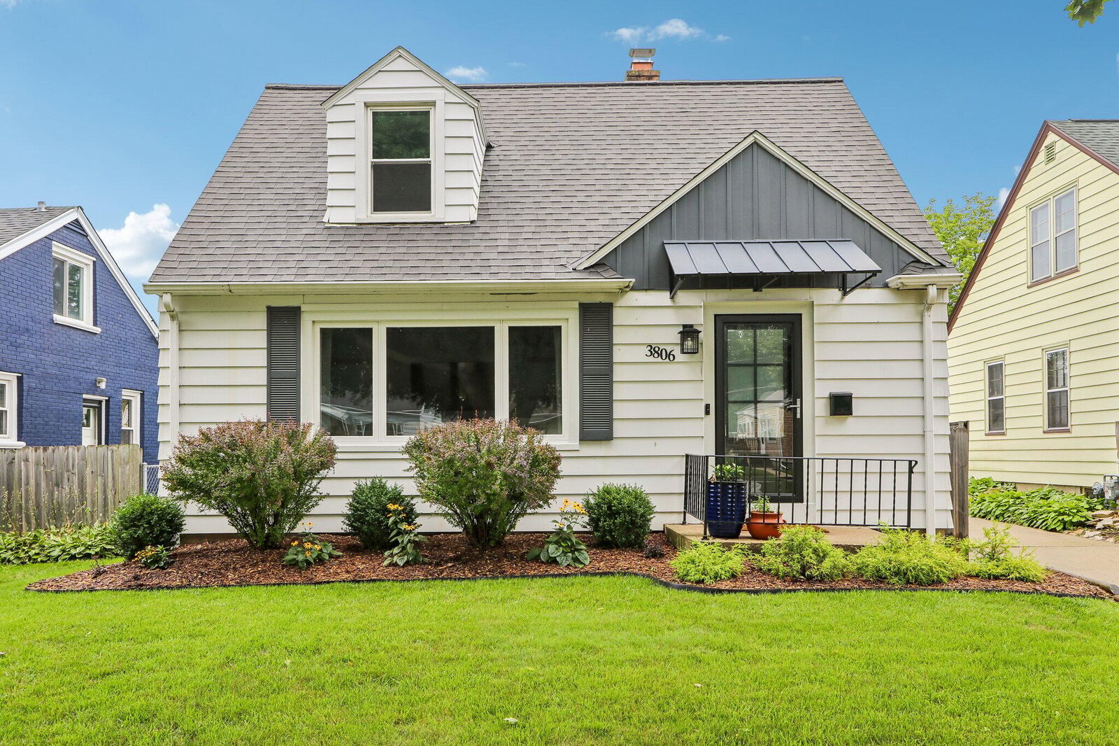 Property Photo:  3806 S Lenox St  WI 53207 