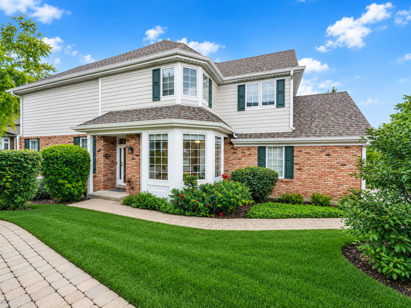 Property Photo:  312 Reserve Circle  IL 60514 