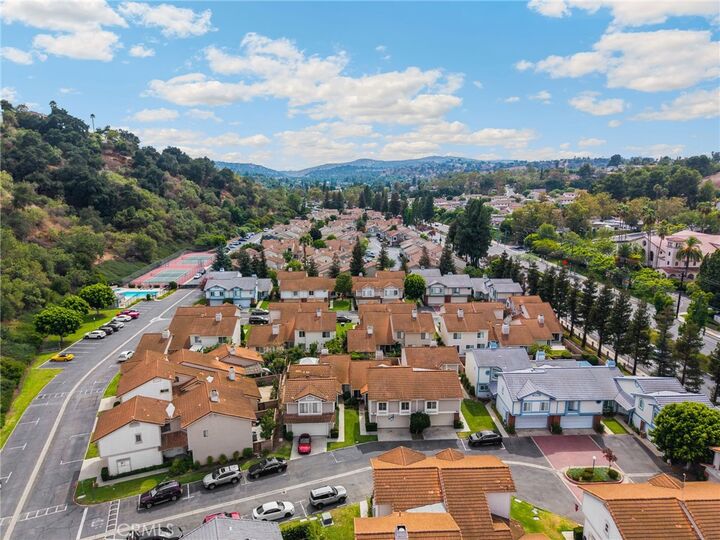 Property Photo:  2119 Dublin Lane 2  CA 91765 