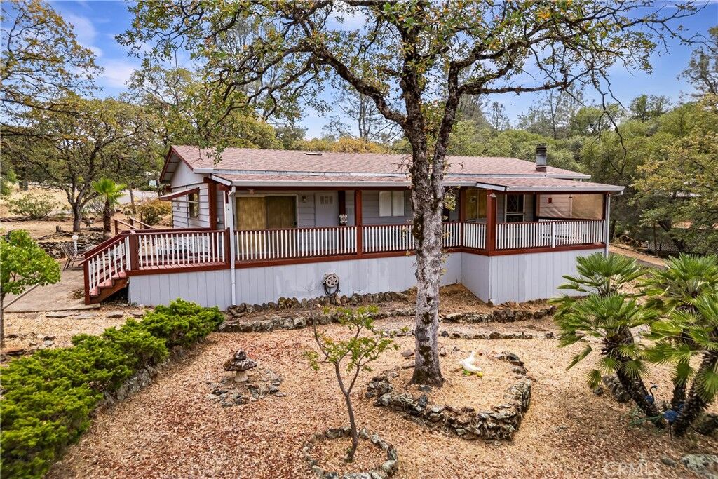 Property Photo:  352 Lodgeview  CA 95966 
