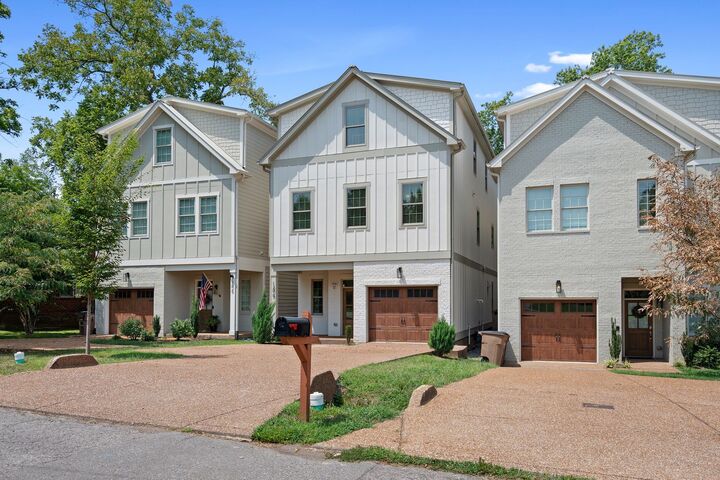 Property Photo:  120B Lincoln Ct  TN 37205 