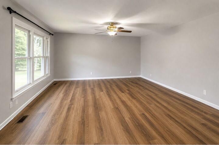 Property Photo: 1637 Ogburn Chapel Rd TN 37042