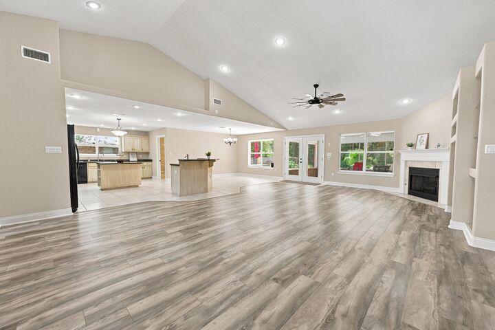 Property Photo: 1338 Ashford Drive FL 32563