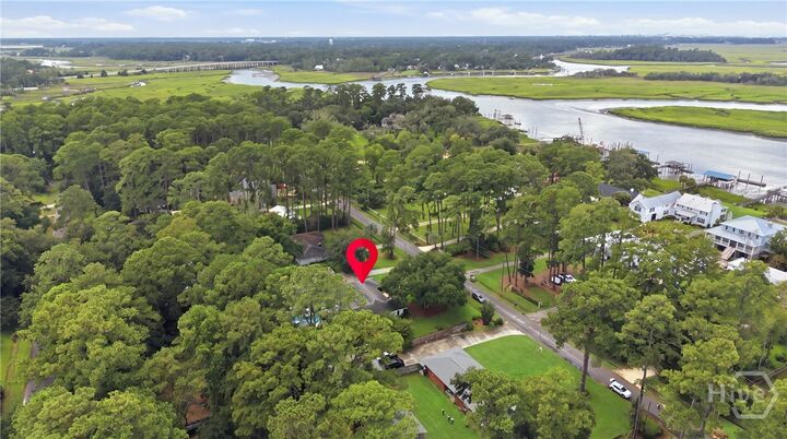 Property Photo:  32 Falligant Avenue  GA 31410 