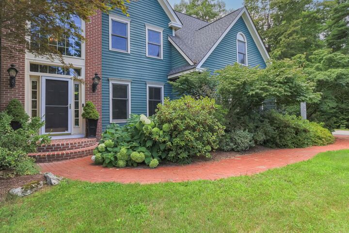 Property Photo:  7 Wilson Meadow Road  NH 03304 