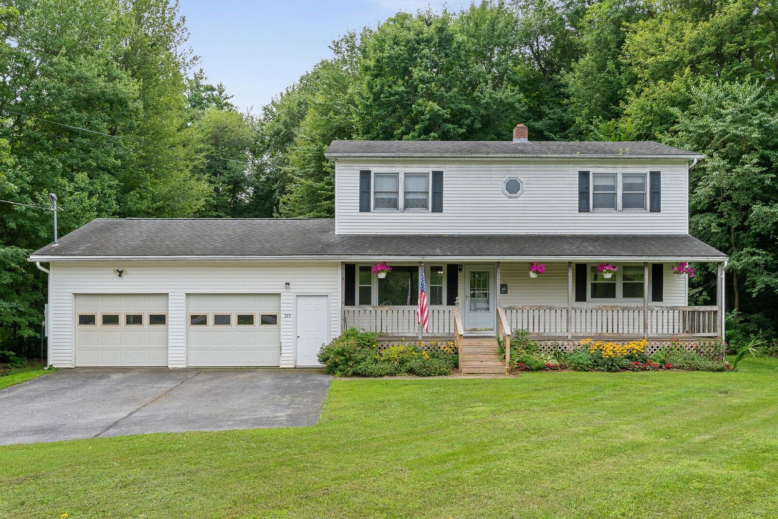 Property Photo: 325 Sandy Birch Road VT 05468