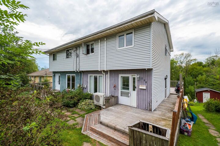 Property Photo:  963 Old Sackville Road  NS B4E 1R4 
