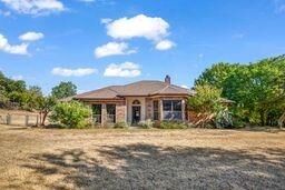 Property Photo:  3603 Bluebonnet Circle  TX 76087 