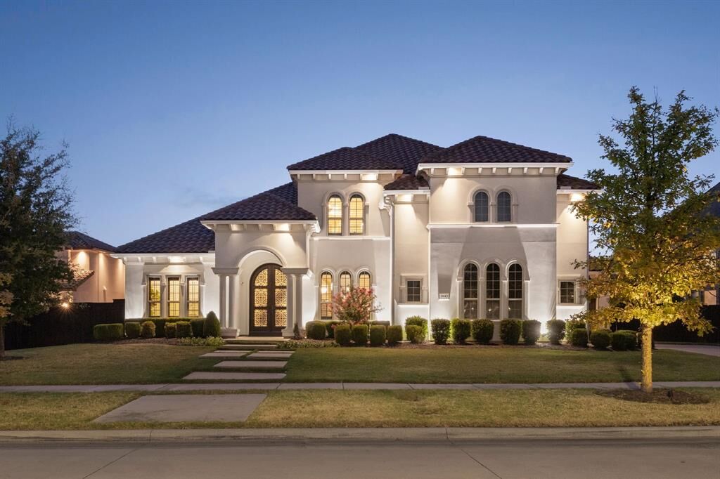 Property Photo: 1043 Running Bay TX 75036