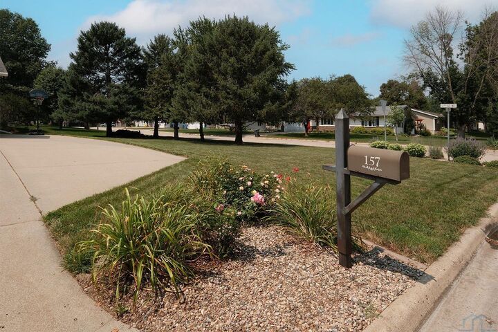 Property Photo: 157 12th Avenue NE IA 51250