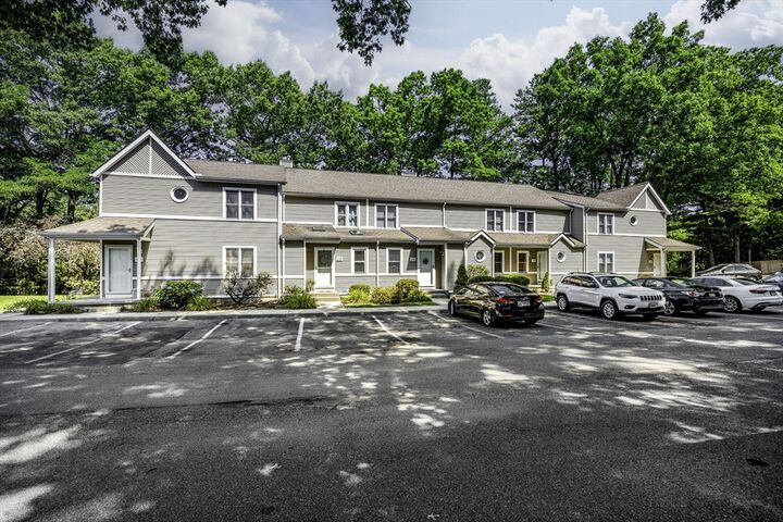 Property Photo:  61 Abbey Memorial Dr 108  MA 01020 