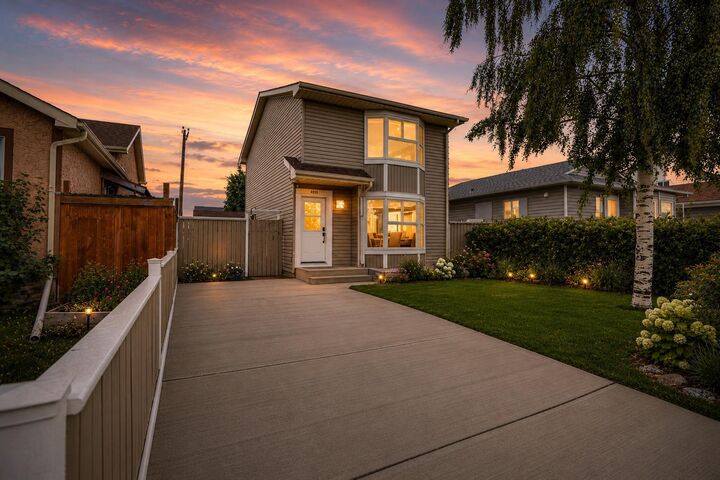 6515 Martingrove Drive NE — photo 1