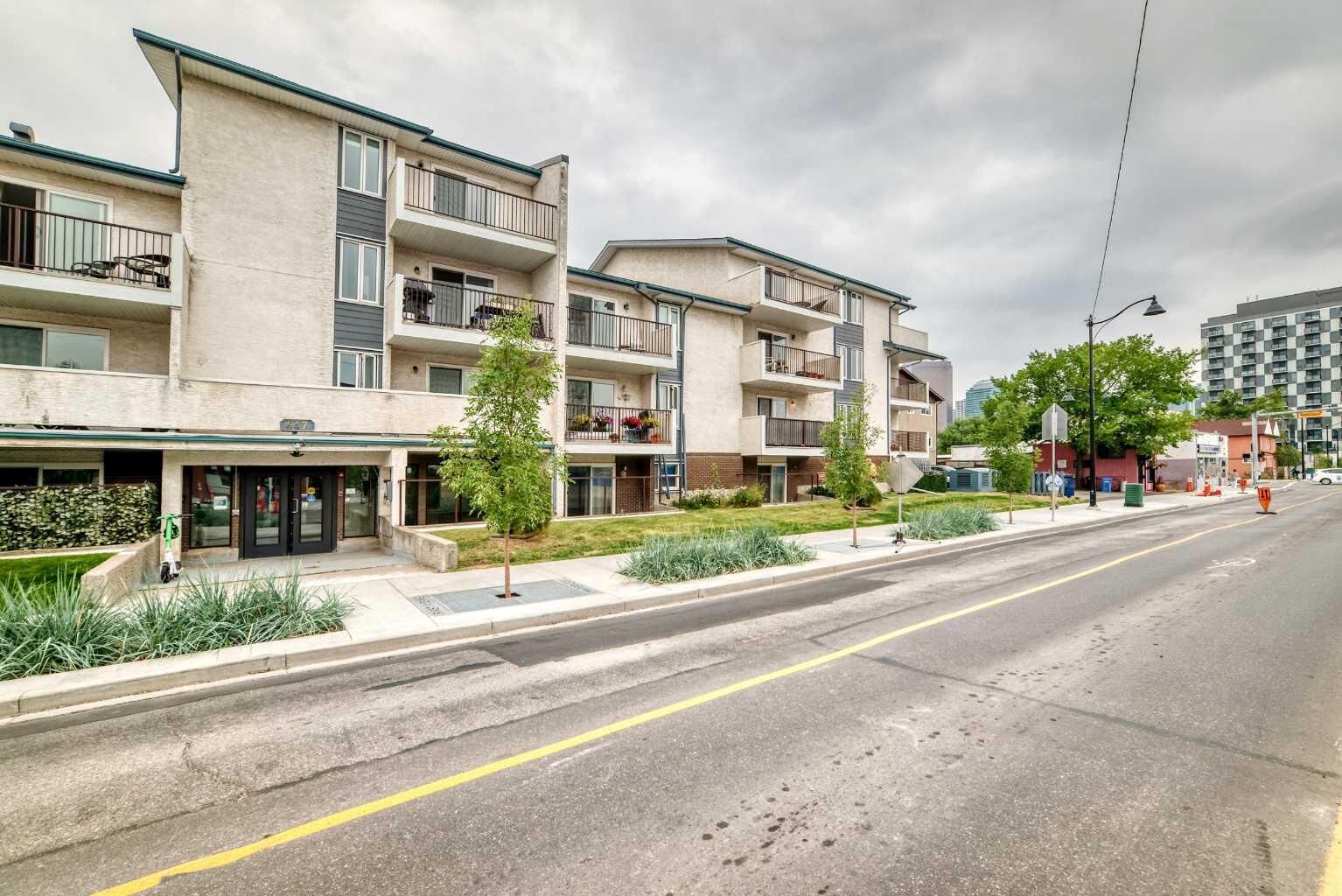 Property Photo:  647 1 Avenue NE 403  AB T2E 0B5 